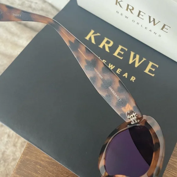 KREWE Margaret Venezia Sunglasses - Picture 6 of 7